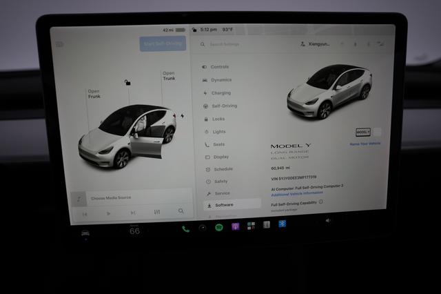 2021 Tesla Model Y — photo 5 of 21