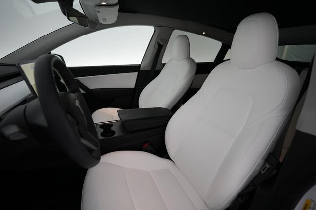 2021 Tesla Model Y — photo 3 of 21