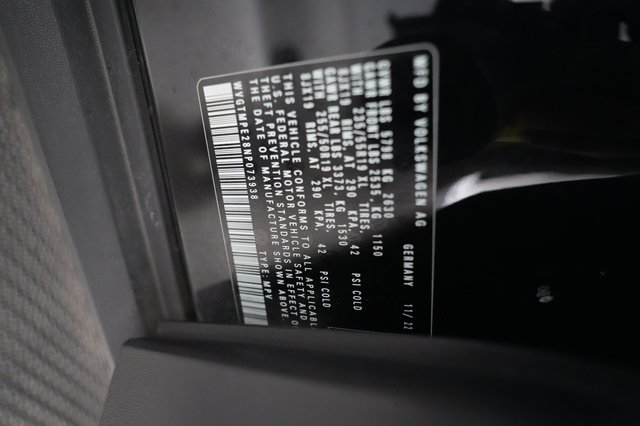 2022 Volkswagen ID.4 — photo 18 of 18