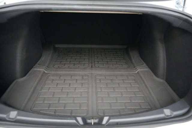 2023 Tesla Model 3 — photo 6 of 23