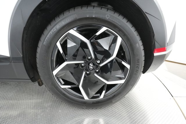 2024 Hyundai IONIQ 5 — photo 15 of 34