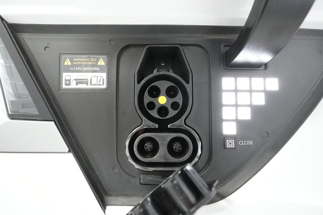 2024 Hyundai IONIQ 5 — photo 25 of 34