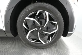 2024 Hyundai IONIQ 5 — photo 16 of 34