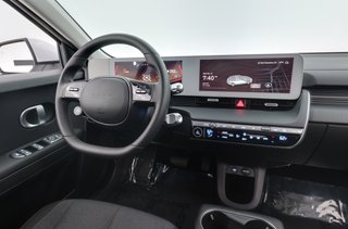 2024 Hyundai IONIQ 5 — photo 3 of 34