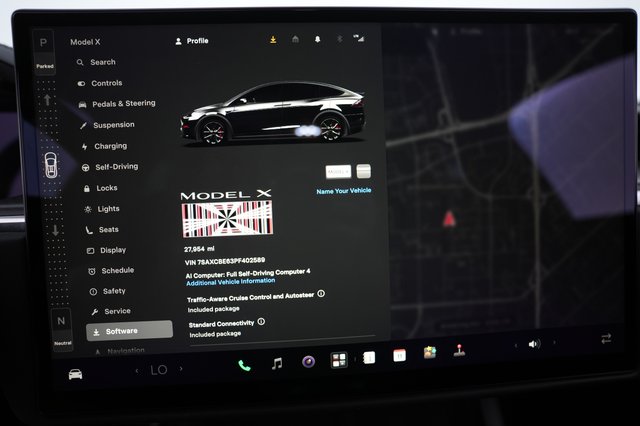 2023 Tesla Model X — photo 5 of 23