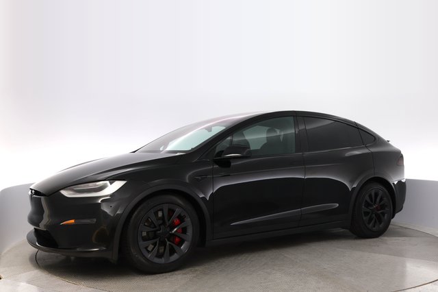2023 Tesla Model X — photo 14 of 23