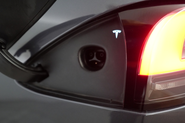 2023 Tesla Model S