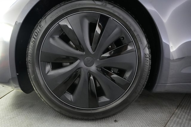 2023 Tesla Model S — photo 15 of 25