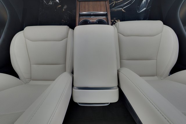 2023 Tesla Model S — photo 22 of 25
