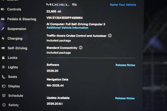 2023 Tesla Model S — photo 5 of 25