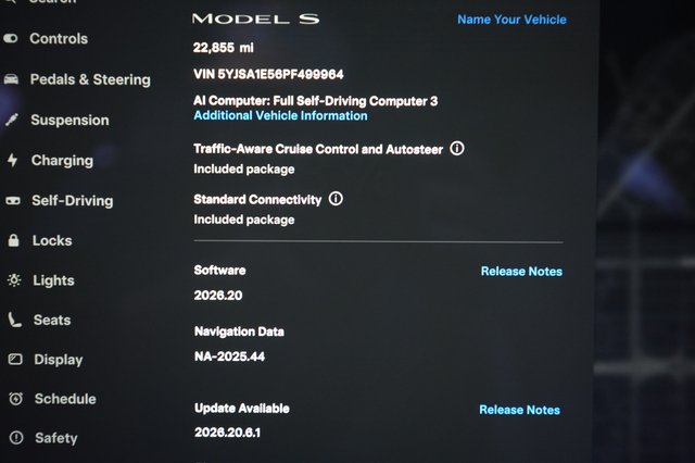 2023 Tesla Model S — photo 5 of 25