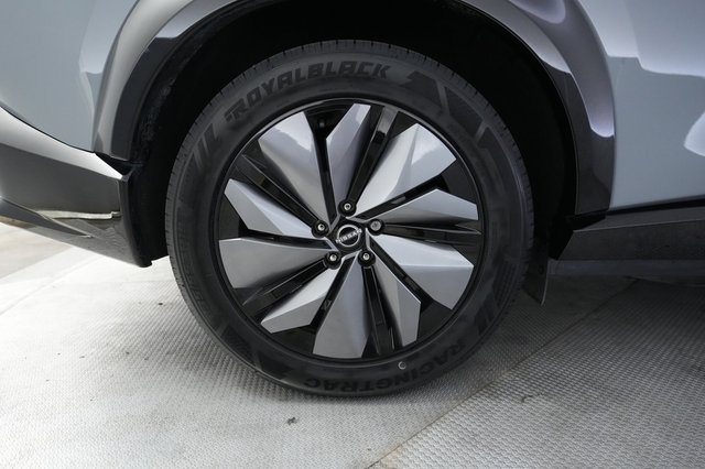 2023 Nissan Ariya — photo 17 of 24