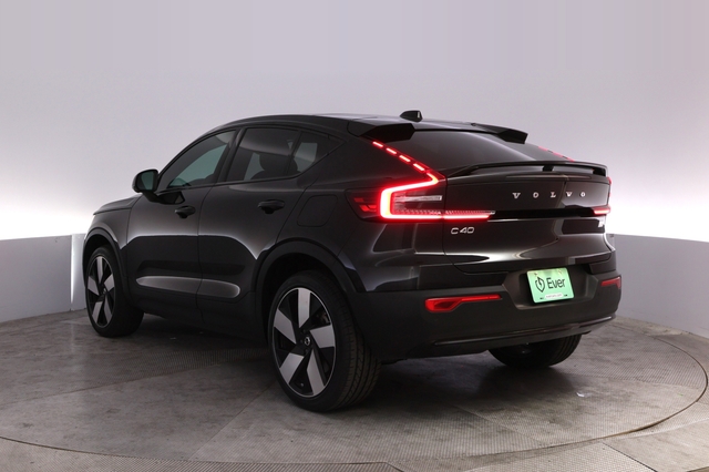 2023 Volvo C40 Recharge