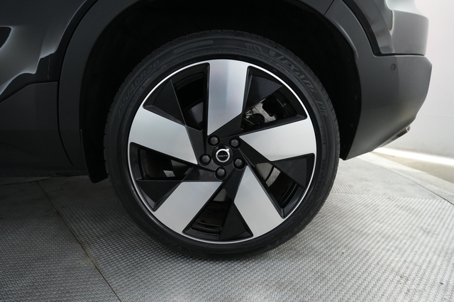 2023 Volvo C40 Recharge