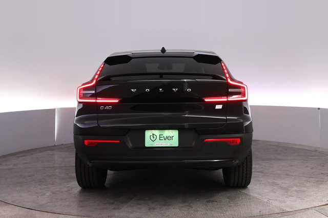 2023 Volvo C40 Recharge