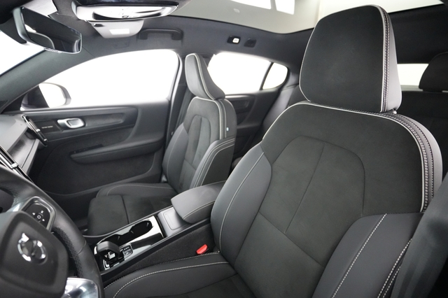 2023 Volvo C40 Recharge