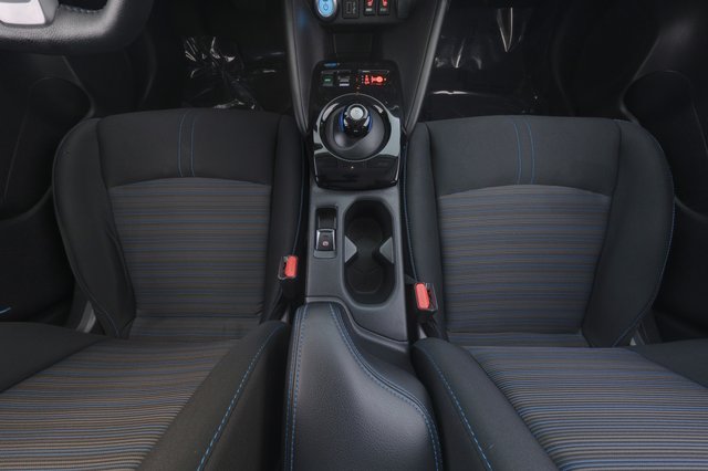 2024 Nissan LEAF — photo 22 of 23