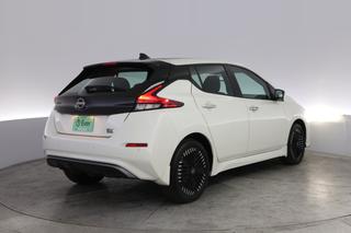 2024 Nissan LEAF — photo 2 of 23