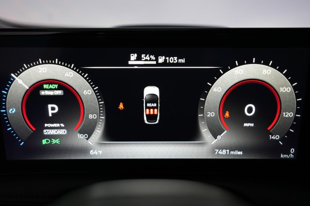 2024 Nissan Ariya — photo 5 of 23