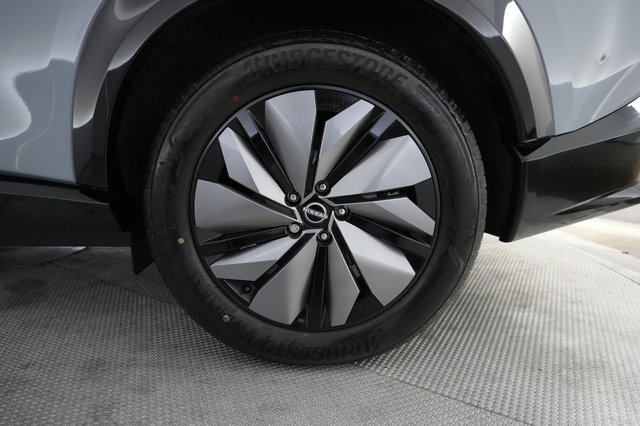 2024 Nissan Ariya — photo 7 of 23