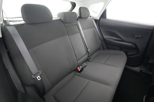 2024 Hyundai Kona Electric — photo 4 of 24