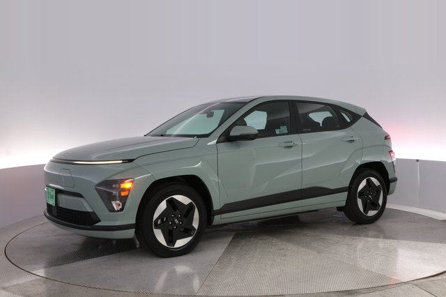 2024 Hyundai Kona Electric — photo 14 of 24