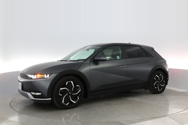 2023 Hyundai IONIQ 5 — photo 13 of 29