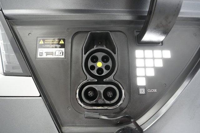 2023 Hyundai IONIQ 5 — photo 25 of 29
