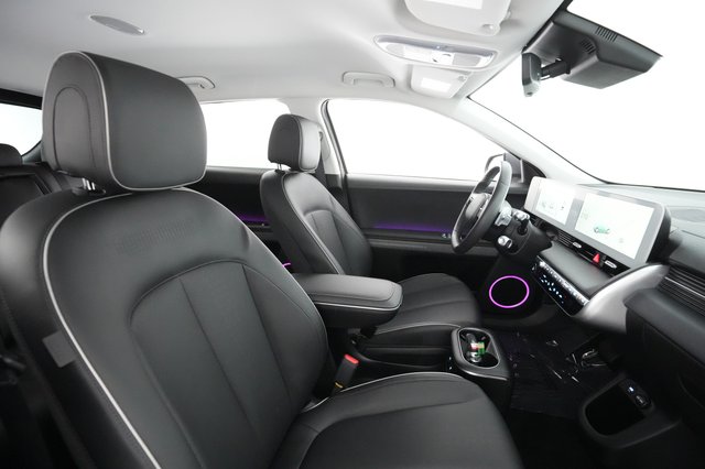 2023 Hyundai IONIQ 5 — photo 21 of 29