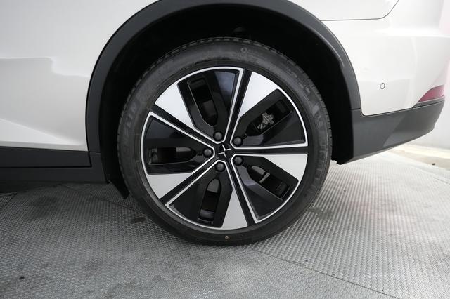 2024 Polestar 2 — photo 7 of 26