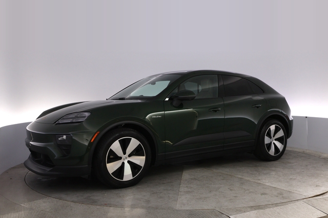 2025 Porsche Macan