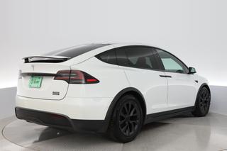 2022 Tesla Model X — photo 2 of 25
