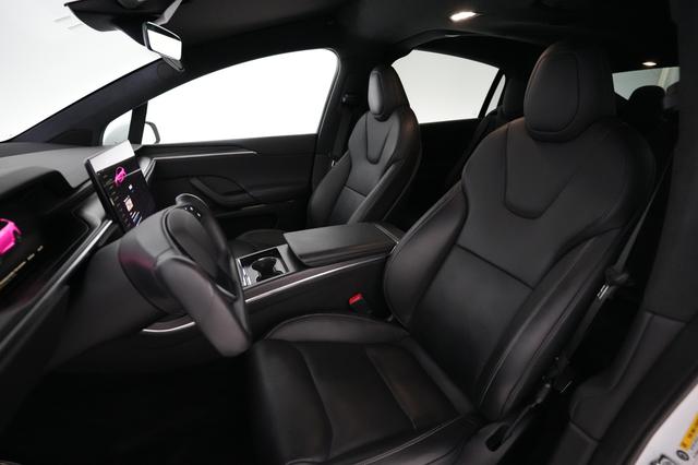 2022 Tesla Model X — photo 3 of 25