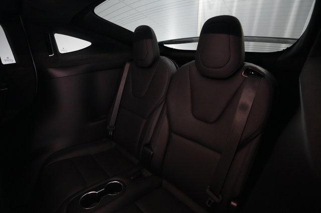 2022 Tesla Model X — photo 18 of 25