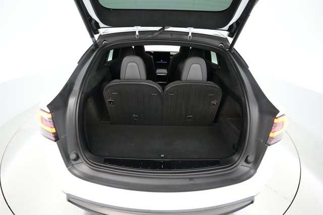 2022 Tesla Model X — photo 6 of 25