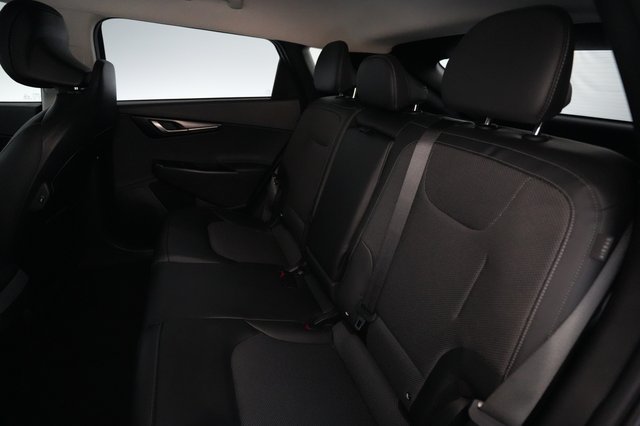 2025 Kia EV6 — photo 19 of 24