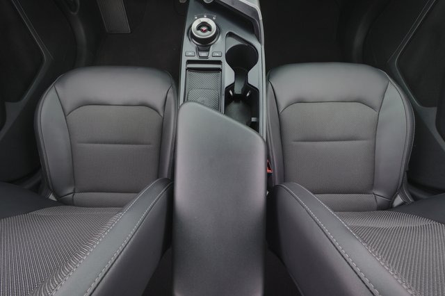 2025 Kia EV6 — photo 22 of 24