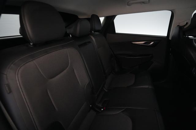 2025 Kia EV6 — photo 4 of 24