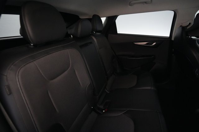 2025 Kia EV6 — photo 4 of 24