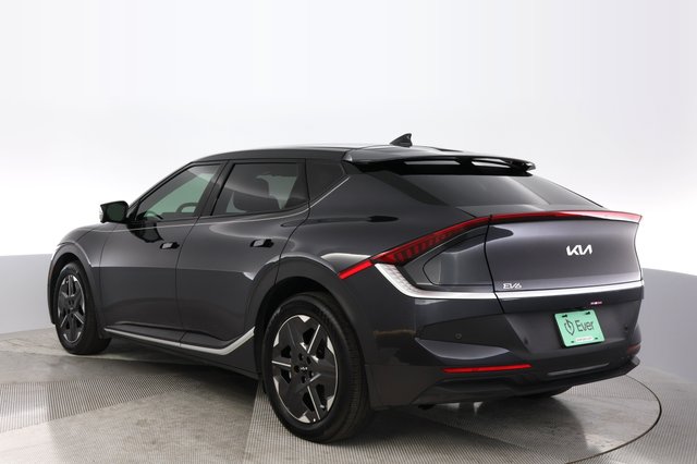 2025 Kia EV6 — photo 13 of 24