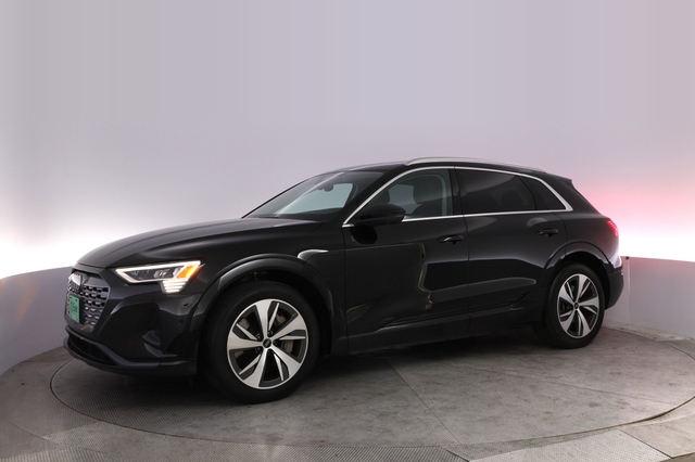 2024 Audi Q8 e-tron