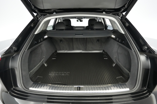 2024 Audi Q8 e-tron