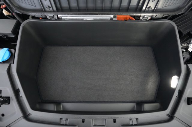 2024 Audi Q8 e-tron — photo 23 of 24