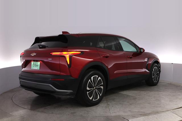 2024 Chevrolet Blazer EV — photo 2 of 24