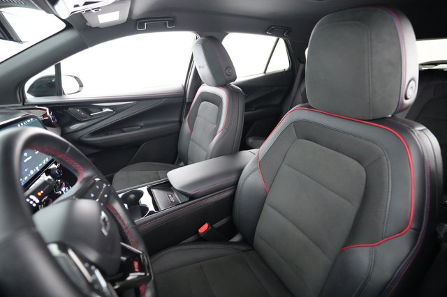2024 Chevrolet Blazer EV — photo 3 of 23
