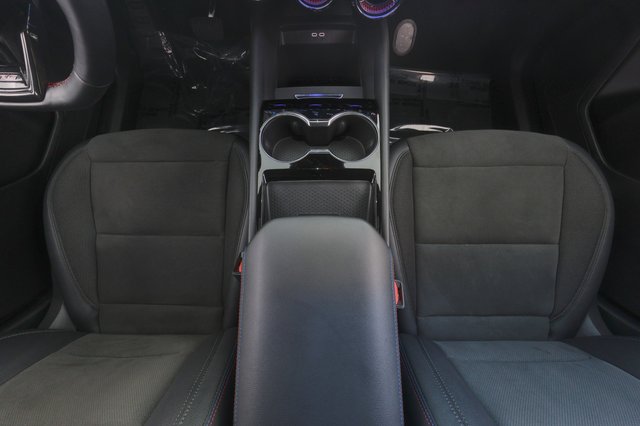2024 Chevrolet Blazer EV — photo 20 of 23