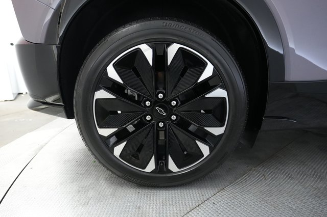 2024 Chevrolet Blazer EV — photo 17 of 23