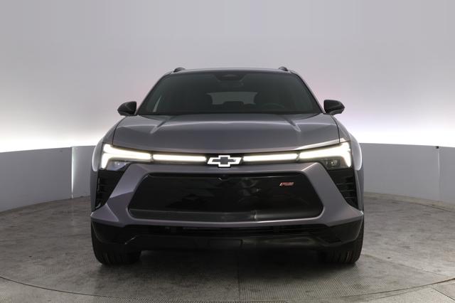 2024 Chevrolet Blazer EV — photo 9 of 23
