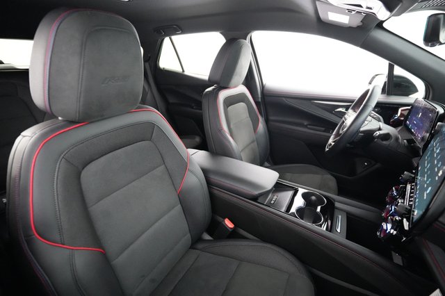 2024 Chevrolet Blazer EV — photo 18 of 23
