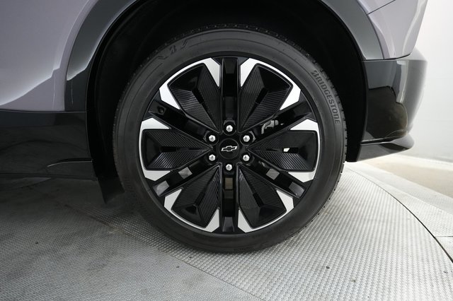 2024 Chevrolet Blazer EV — photo 7 of 23